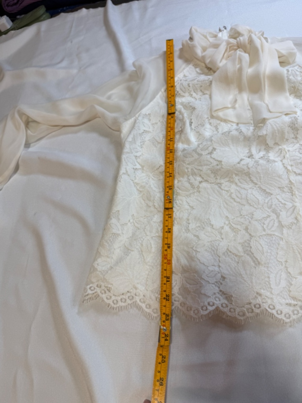 Teri Jon Rickie Freeman White Silk Lace Blouse Size 4 Bow Neck Sheer Sleeve - Picture 6 of 7